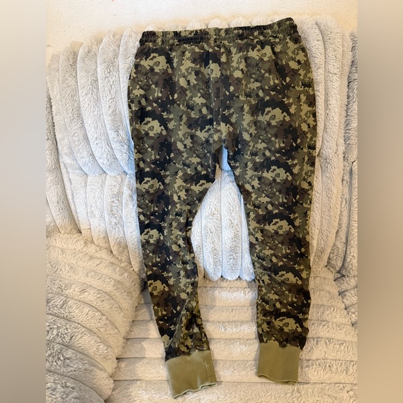 Flag Nor Fail - Picture 2 of 3